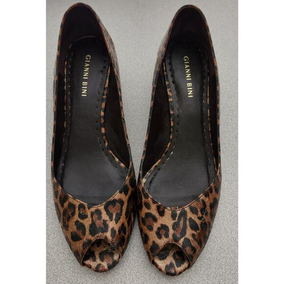 Gianni Bini Brown Black Leopard Print Open Toe Wedge Shoe 8.5M Slip On - Picture 1 of 4
